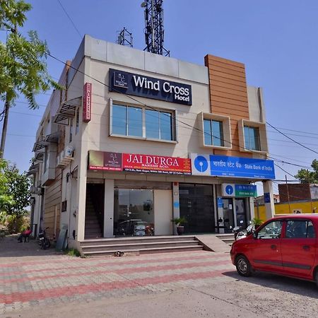 Wind Cross Hotel Kalka Bagian luar foto